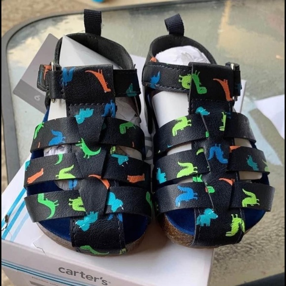 New without box carters dinosaur sandals toddler - Picture 4 of 4